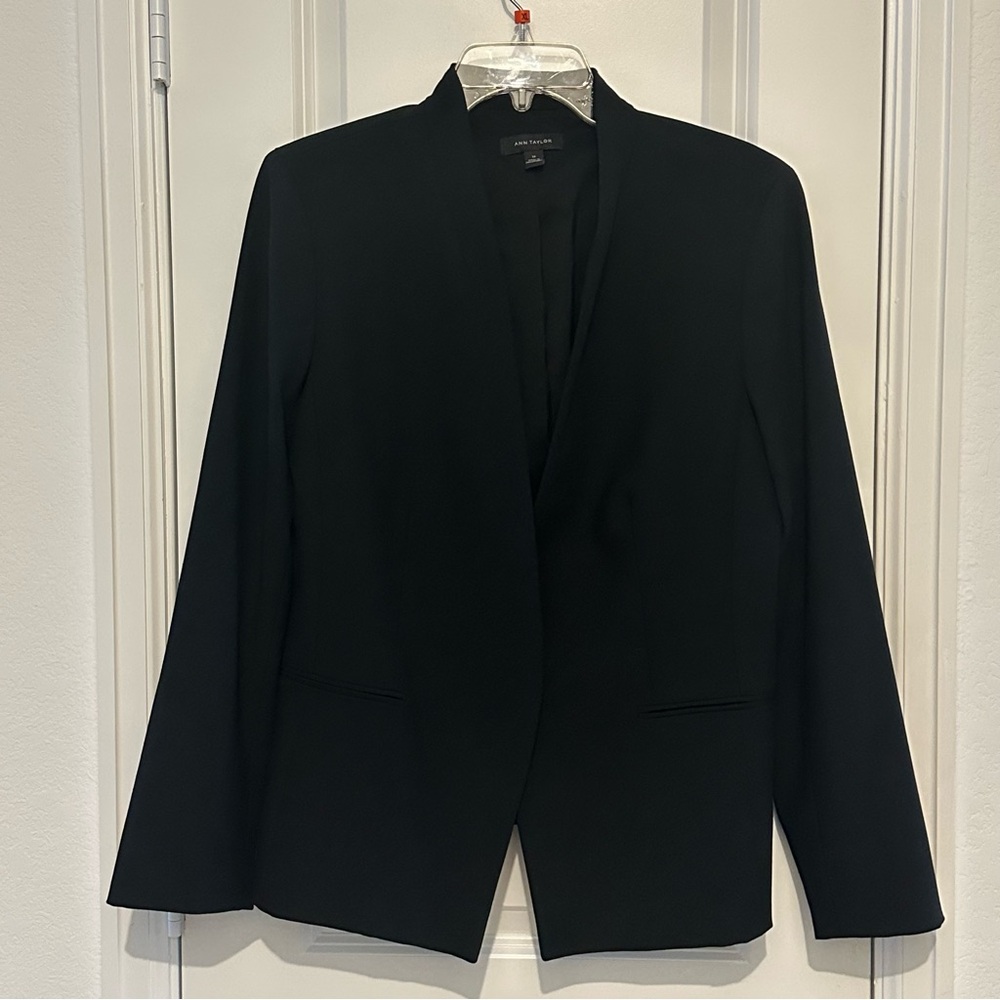 Ann Taylor Womens Black Blazer Jacket Size 14 Polyester Rayon Blend